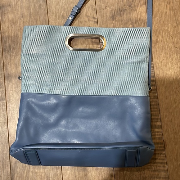 Skagen soft all leather steel blue purse. - Picture 2 of 13